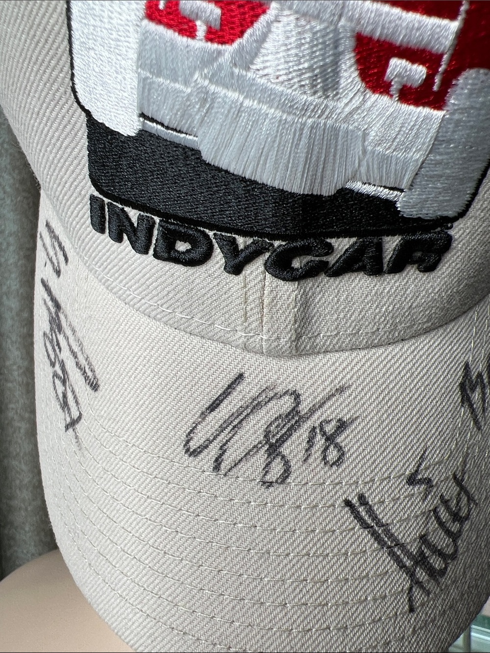 Indycar 500 racing cap w/Signatures. Indy Racing collector lid - Picture 5 of 9
